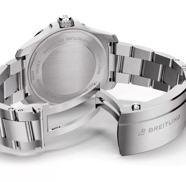 Sale Avenger 44 Gmt Men