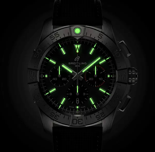 Flash Sale Avenger B01 Chronograph 44 Men