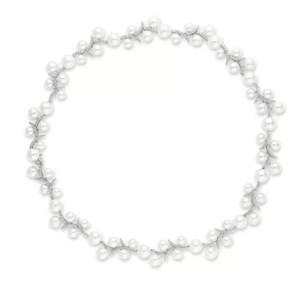Outlet Classics Necklaces