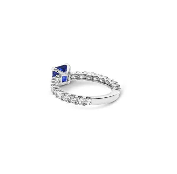 Hot Deluxe Rings