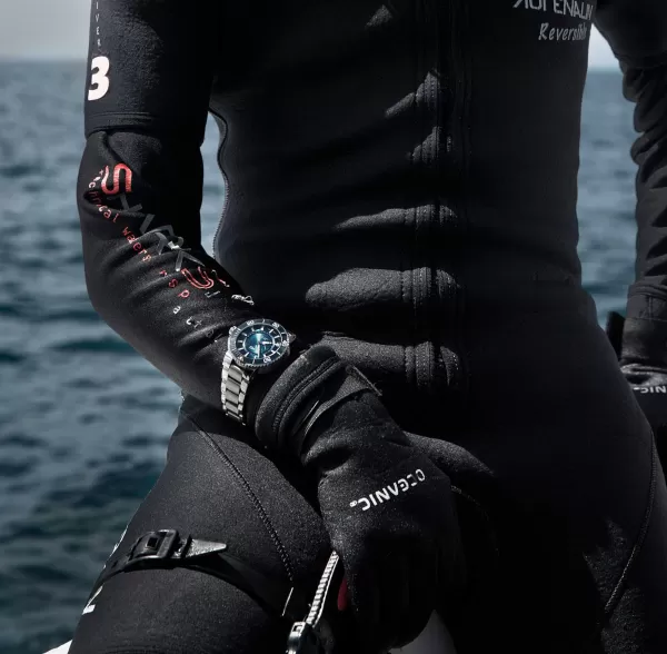 Shop Aquis Unisex