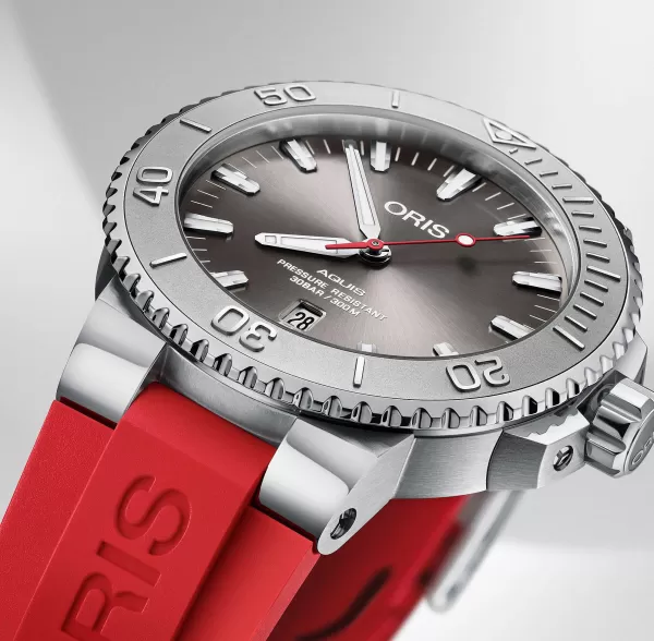 Shop Aquis Date Men