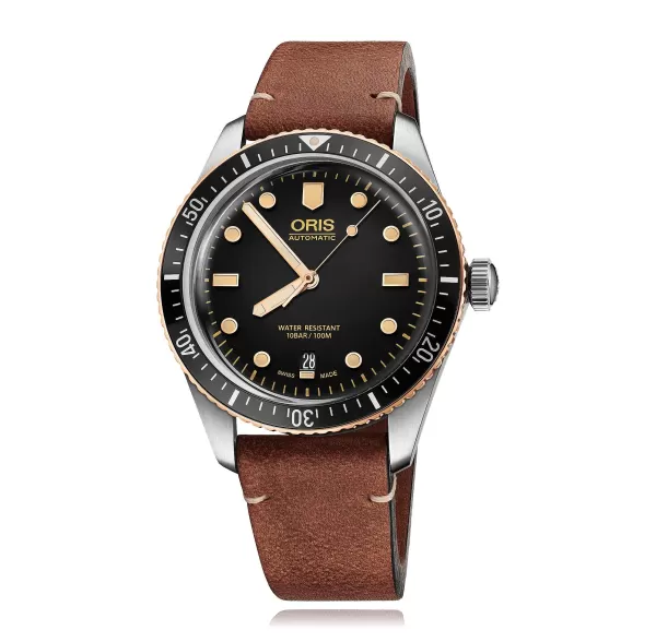 Online Divers Sixty-Five Men