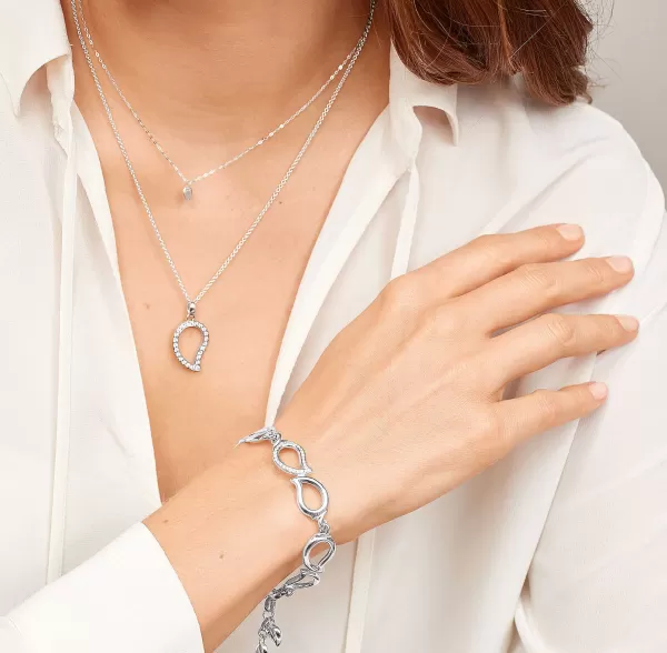 Store Sparkle Necklaces