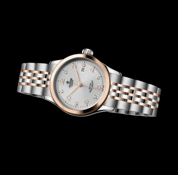 Best 1926 Unisex