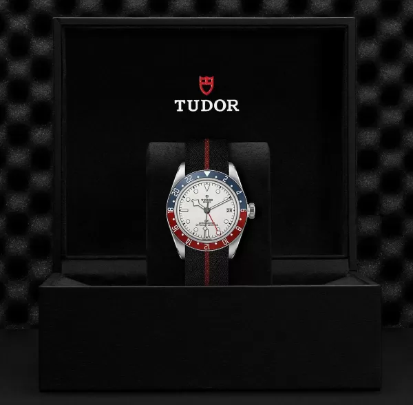 Discount Black Bay Gmt Unisex