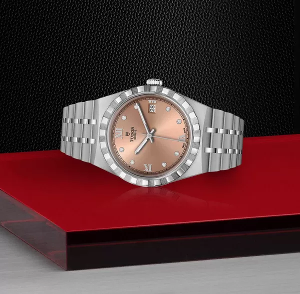 New Royal Date 38 Unisex